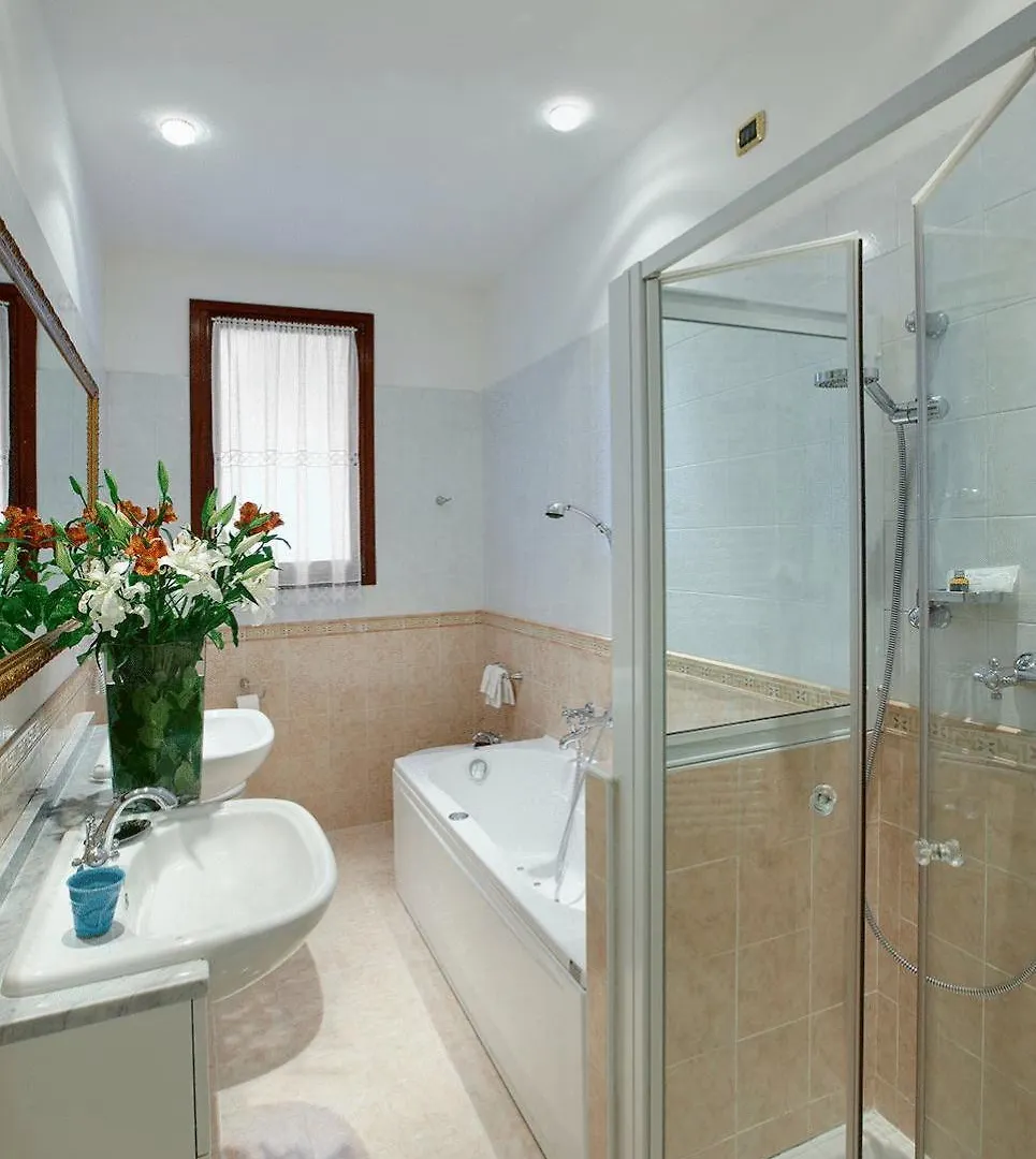 Bed and Breakfast Ca' Angeli Venecia 3*,  Italia