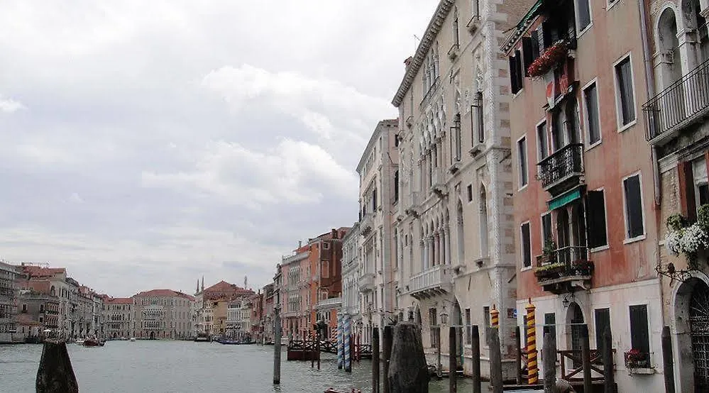 ***  Ca' Angeli Bed & Breakfast Venice Italy
