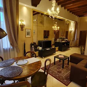 Apartment Ca' Brighella, Venice